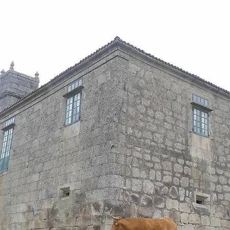 Casa Do Pacio Sabadelle منزل للإقامة