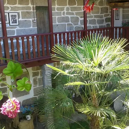Проживание в семье Casa Do Pacio Sabadelle
