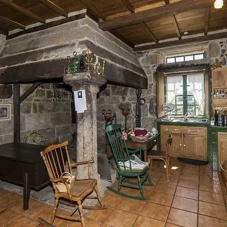 Проживание в семье Casa Do Pacio Sabadelle *