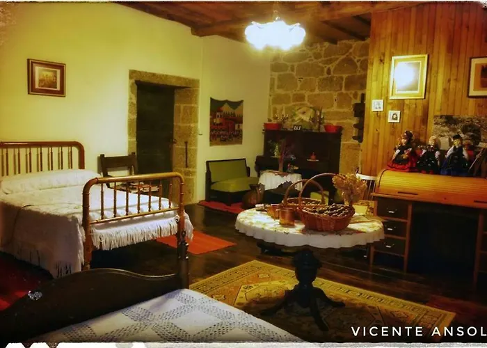 Δωμάτια σε οικογενειακή κατοικία Casa Do Pacio Sabadelle *