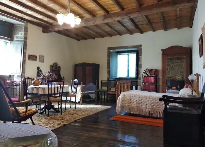 Δωμάτια σε οικογενειακή κατοικία Casa Do Pacio Sabadelle Lugo